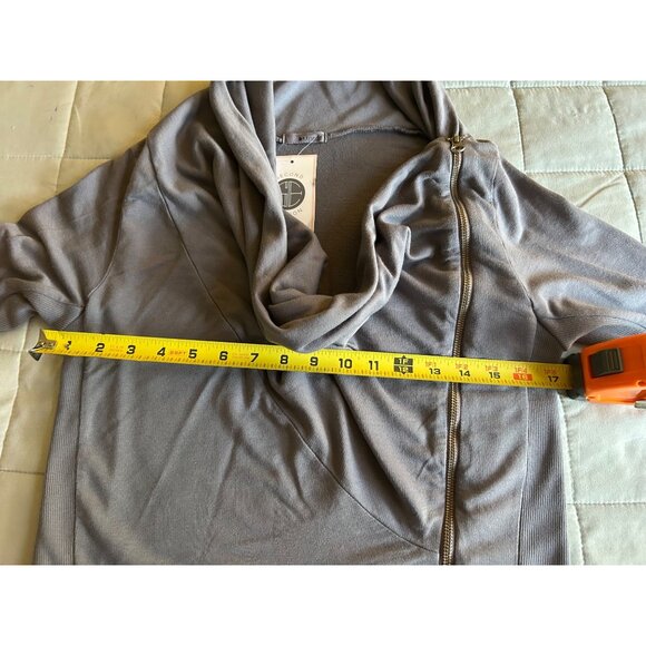 Made Gray Asymmetrical Zip Front Drape Neck Long Sleeve Top Women’s Size XS - Picture 2 of 13